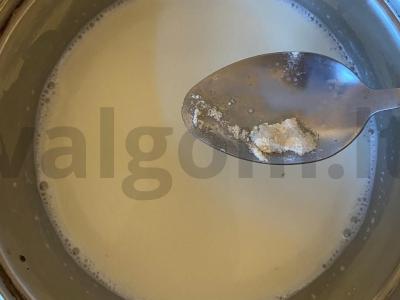 Pieninis kisielius su kukurūzų krakmolu ir riešutais Žingsnis 6