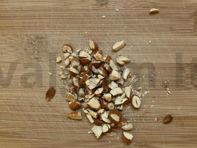 Pieninis kisielius su kukurūzų krakmolu ir riešutais Žingsnis 8