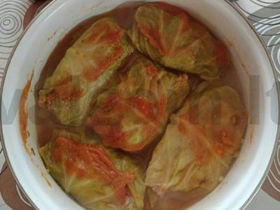 Namų kopūstai su kalakutiena pagrindine nuotrauka