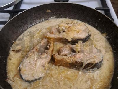 Kepta žuvis grietinėje Žingsnis 10