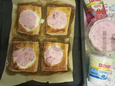 Sluoksniai su varške ir grietine su braškėmis Žingsnis 5