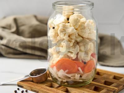 Marinuota žiedinė kopūstai su daržovėmis Žingsnis 3