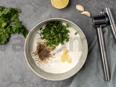 Bowl su steiku, avokadu ir kukurūzais Žingsnis 6