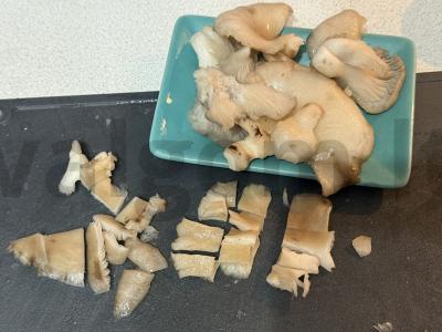 Brusketa su pievagrybiais ir mocarela Žingsnis 1