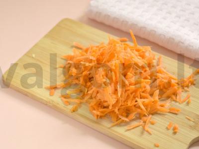 Vištienos širdelės su grikių koše keptuvėje Žingsnis 2