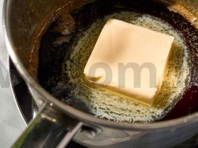 Imbierinis karamelinis keksiukas Žingsnis 2