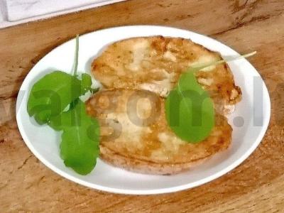 Skrebučiai su kokosų aliejumi pusryčiams pagrindine nuotrauka