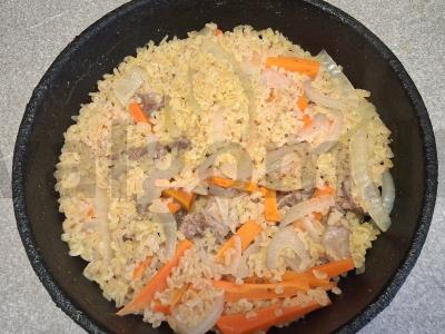 Plovas su jautiena ir bulguru Žingsnis 7