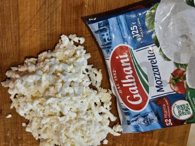 Filo tešlos banica su mocarela Žingsnis 2