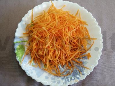 Korėjietiška salotos su žaliais pomidorais ir morkomis Žingsnis 2