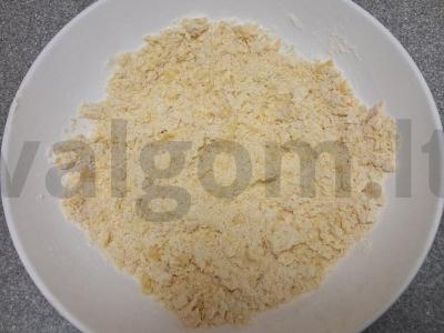 Smėlinis pyragas su slyvų uogiene Žingsnis 2