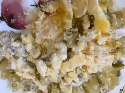 Įdaryti kiaušiniai su sūriu ir marinuotais agurkais Žingsnis 4