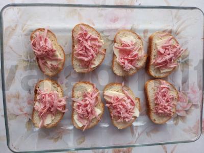 Karšti sumuštiniai su doktorine dešra Žingsnis 3