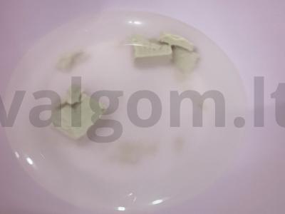 Minkštųjų varškės sraigės su braškėmis Žingsnis 1