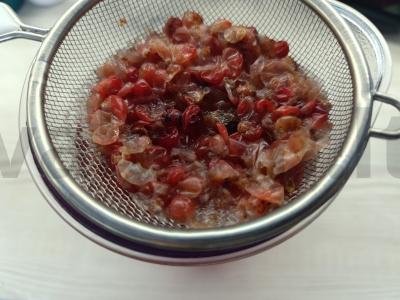 Brusnicų morsas su cukrumi Žingsnis 4