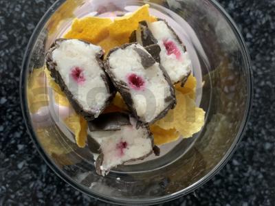 Desertas su varškės sūriu, vaisiais ir kukurūzų dribsniais Žingsnis 6