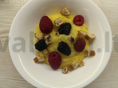 Kukurūzų košė su uogomis ir avižiniais sausainiais Žingsnis 5