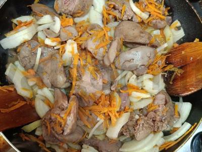 Vištienos paštetas su kreminiu sūriu Žingsnis 4