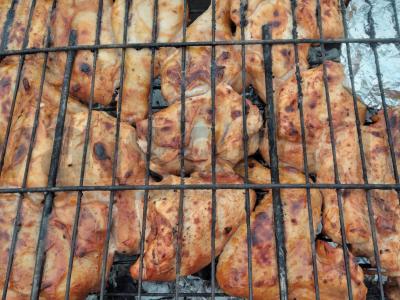 Švelnus vištienos šašlykas su granatų padažu Žingsnis 4