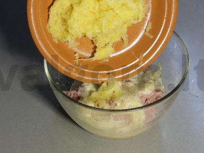 Cukinijų kotletai su kreminiu įdaru Žingsnis 8