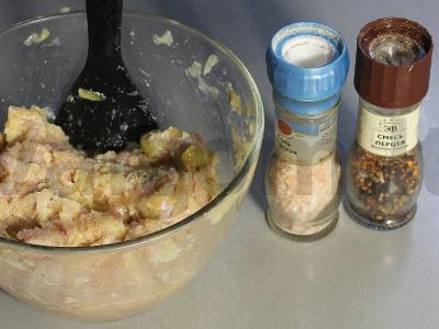 Cukinijų kotletai su kreminiu įdaru Žingsnis 9