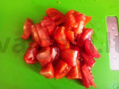 Salotos su pupelėmis, pomidorais ir rūgštynėmis Žingsnis 1