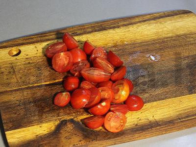 Salotos su quinoa, avokadu ir vyšniniais pomidorais Žingsnis 5