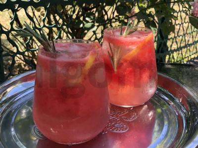 Vandensmelono freskas pagrindine nuotrauka