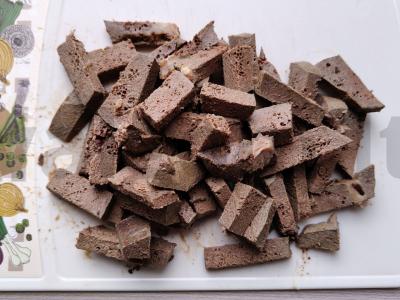 Kepenų salotas su bulvėmis ir korėjietiškomis morkomis Žingsnis 1