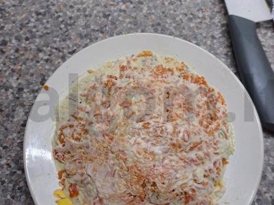 Daržovių ir žuvies konservų salotas Žingsnis 13