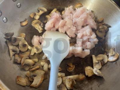 Vištiena su grybais sojų padaže Žingsnis 5