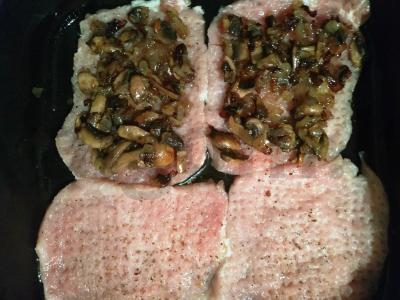 Kepti steikai po sūrio sluoksniu Žingsnis 2