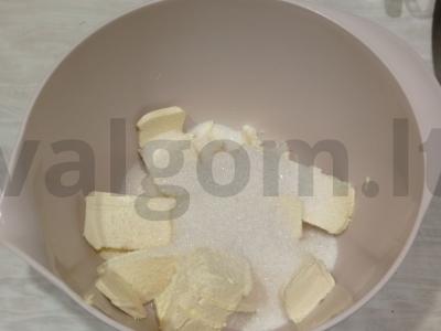 Sausainiai „Riešutai su virta saldžia grietinėle“ Žingsnis 2