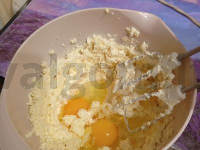 Sausainiai „Riešutai su virta saldžia grietinėle“ Žingsnis 4