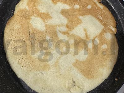 Blynai su kefyru ir kukurūzų miltais Žingsnis 7