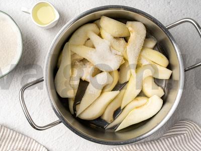 Kriaušių uogienė su aguonomis Žingsnis 2