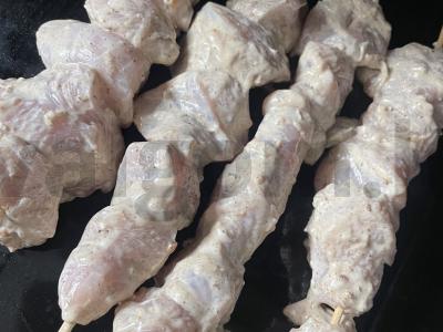 Vištienos šašlykai majoneze ir graikiškame jogurte Žingsnis 6