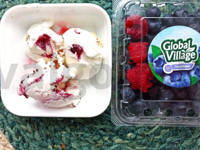 Uogų ledai su avietėmis, mėlynėmis ir šokoladu Žingsnis 2