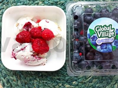 Uogų ledai su avietėmis, mėlynėmis ir šokoladu Žingsnis 3