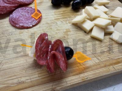 Kanarė su saliami ir alyvuogėmis Žingsnis 2