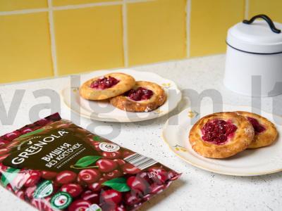 Vatrushkos su vyšniomis pagrindine nuotrauka