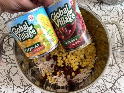 Salotas su vištienos filė, pupelėmis ir kukurūzais Žingsnis 2