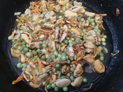 Basmati ryžiai su midijomis ir daržovėmis Žingsnis 7