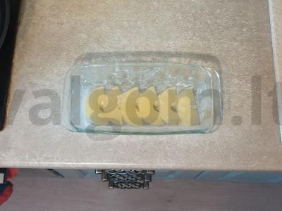 Purūs pyragas su konservuotais ananasais Žingsnis 4