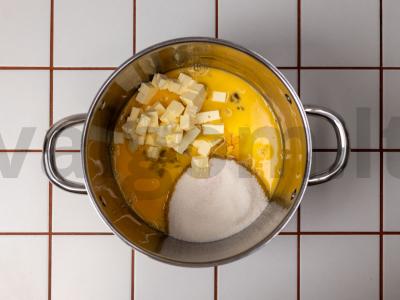 Medus tortas be glitimo Žingsnis 1