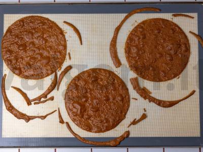 Medus tortas be glitimo Žingsnis 6