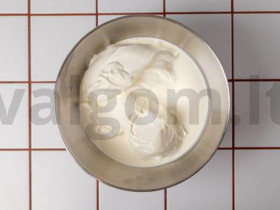 Medus tortas be glitimo Žingsnis 7