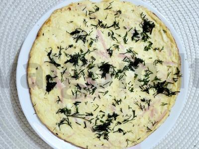 Omletas su graikišku jogurtu ir kalakutienos kumpiu pagrindine nuotrauka