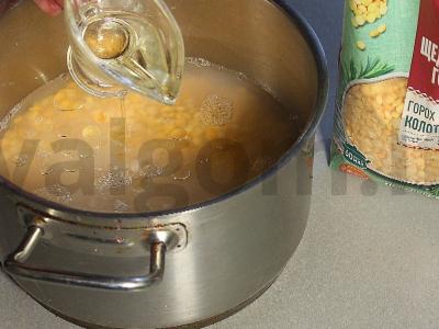 Kailinis triušis žirnių troškinyje su daržovėmis Žingsnis 3