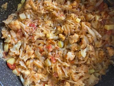 Daržovių troškinys su prieskoniais Žingsnis 10